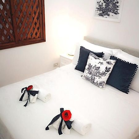 Deny&Rosi Villa ชีนิซี ภายนอก รูปภาพ